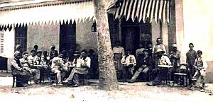 1758-Bourkika - Pres de Tipaza - Cafe-Hotel2 du Soleil qui luit pour tout le monde